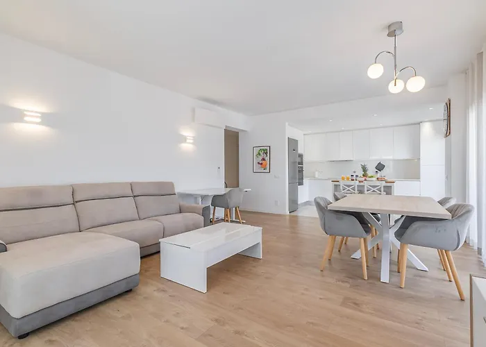 Lumina Muse Apartmán *